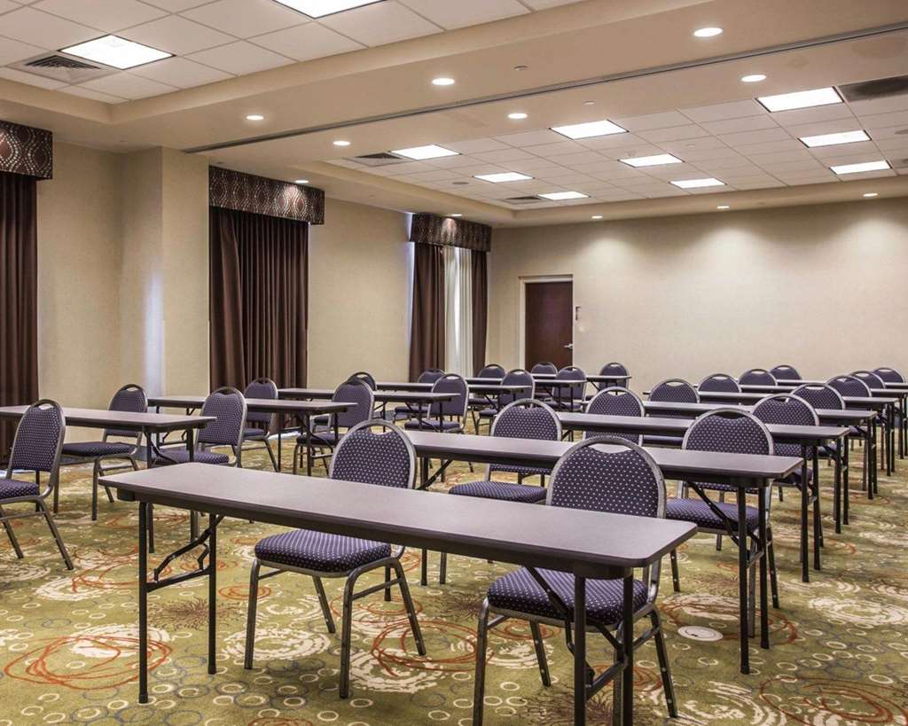 comfort suites huntersville near lake norman