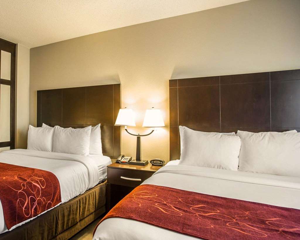 comfort suites huntersville near lake norman