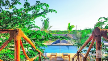 jabali bungalows lodge