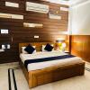 divine inn hotel rajouri gardan