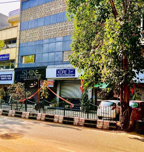 divine inn hotel rajouri gardan
