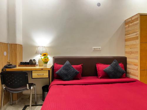 divine inn hotel rajouri gardan