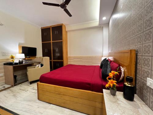 divine inn hotel rajouri gardan