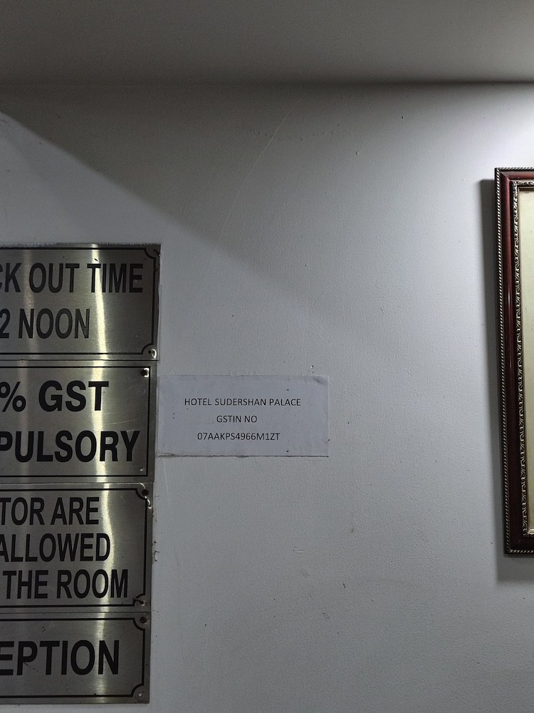 hotel sudershan palace