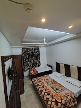 hotel sudershan palace