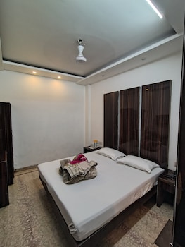 hotel sudershan palace