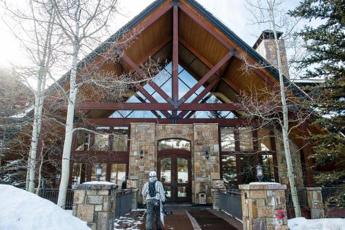 bear creek lodge by alpine lodging telluride