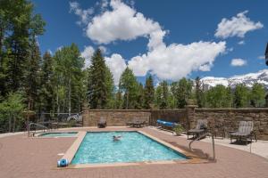 bear creek lodge by alpine lodging telluride
