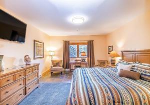 bear creek lodge by alpine lodging telluride