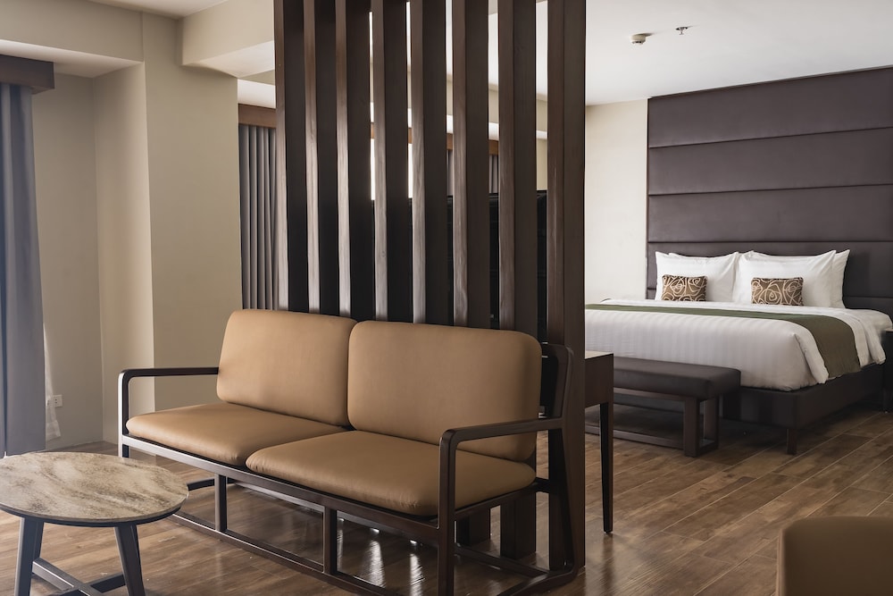 canyon hotels and resorts boracay