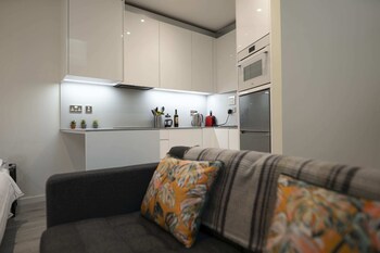 sylvian suites13 hosted by sweetstay