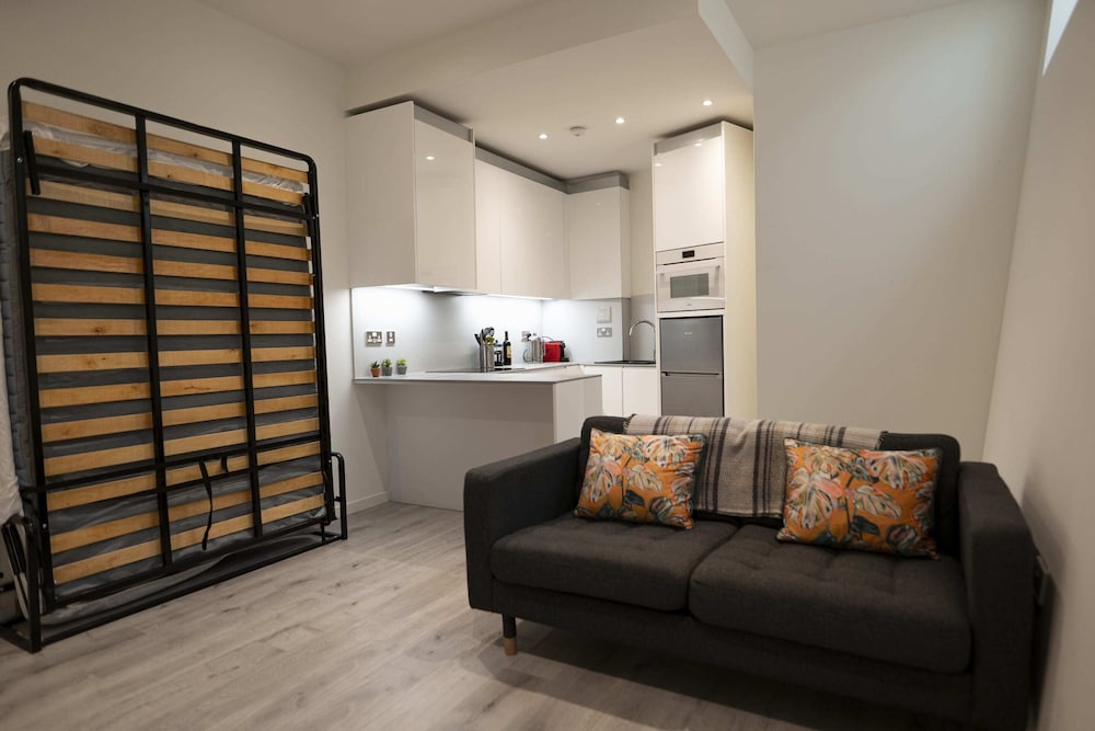 sylvian suites13 hosted by sweetstay