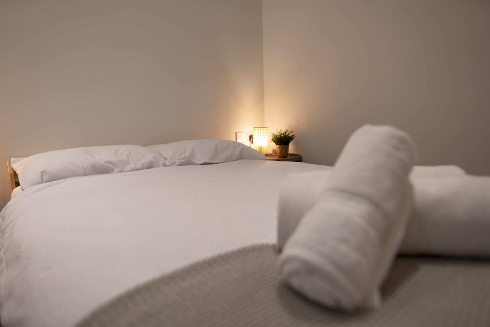 sylvian suites13 hosted by sweetstay