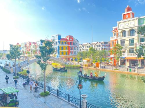 riverside mini hotel grand world