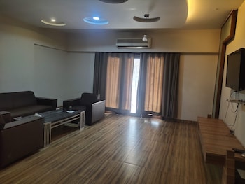 Hotel Praveen International,Thane,3 star