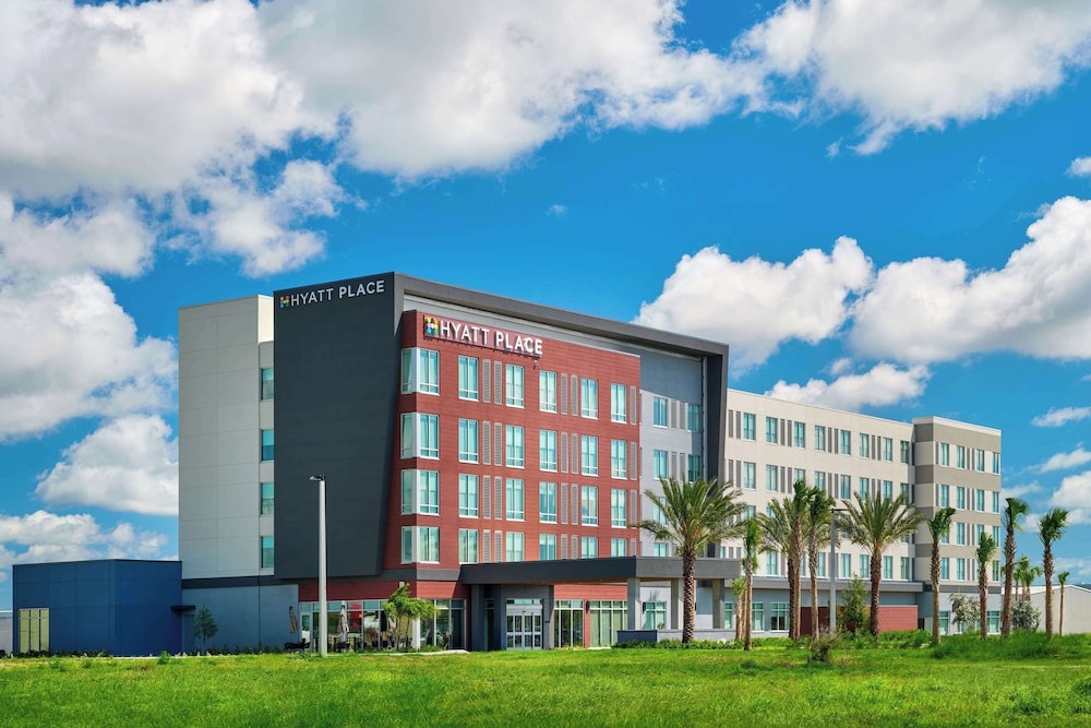 hyatt place melbourne airport