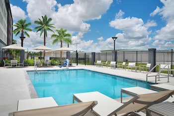 hyatt place melbourne airport