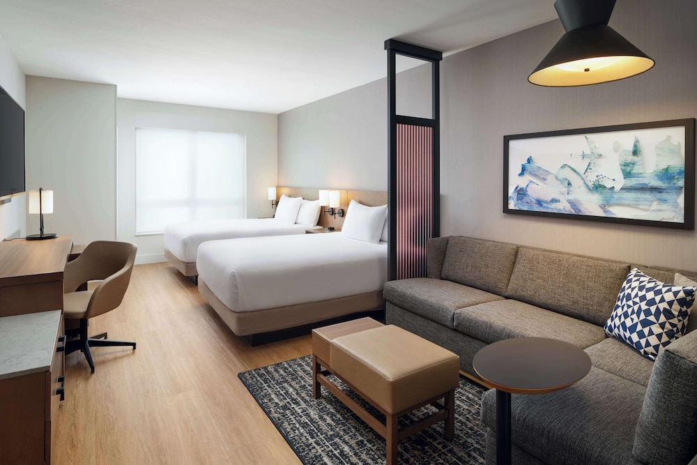 hyatt place melbourne airport