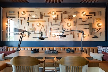 moxy charleston downtown