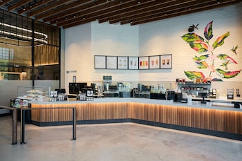 moxy charleston downtown