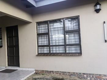 unami self catering accommodation