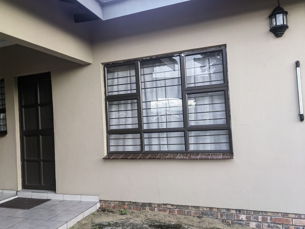 unami self catering accommodation