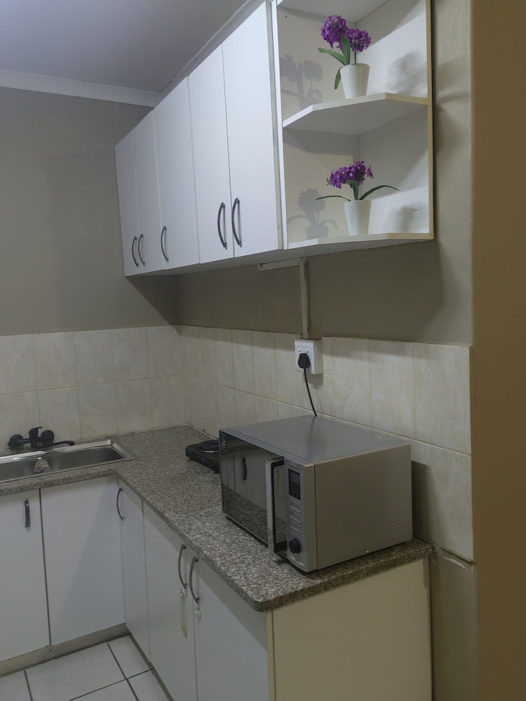 unami self catering accommodation