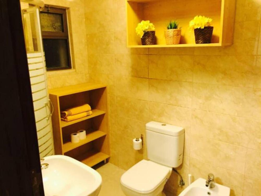 the royal luxury lion patio