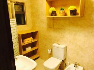 the royal luxury lion patio