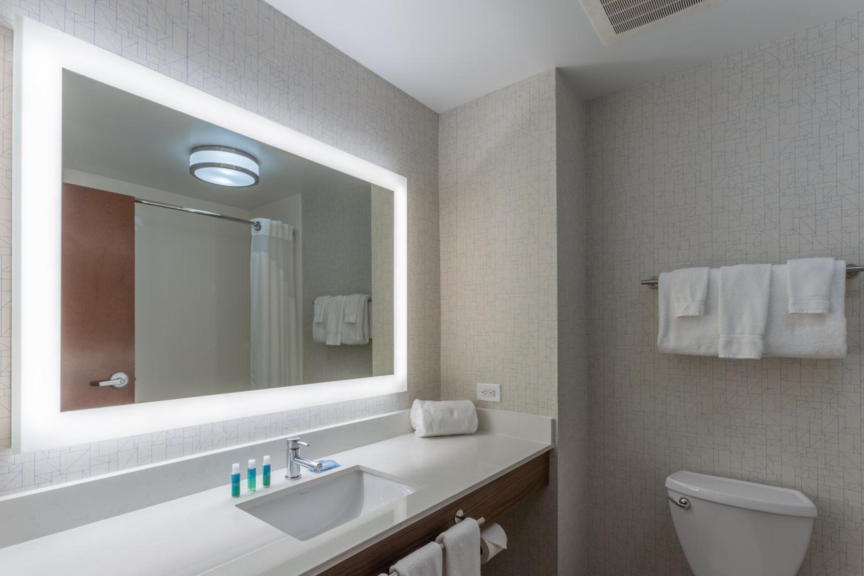 holiday inn express indianapolis southeast by ihg