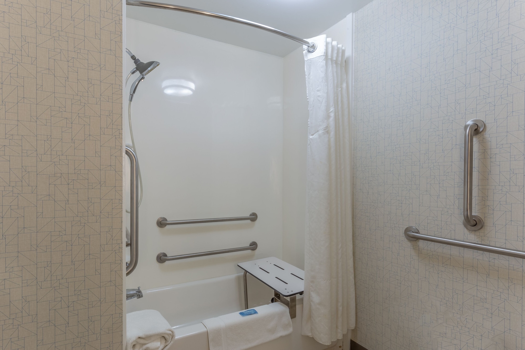 holiday inn express indianapolis southeast by ihg