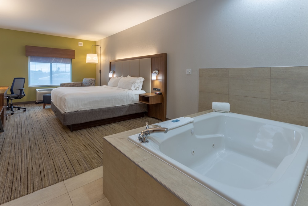 holiday inn express indianapolis southeast by ihg