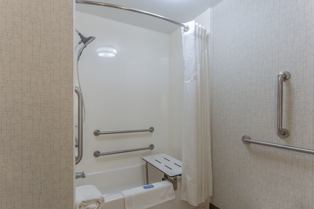 holiday inn express indianapolis southeast by ihg