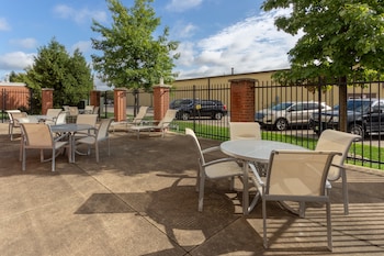 holiday inn express indianapolis southeast by ihg