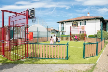 village vacances azureva hendaye