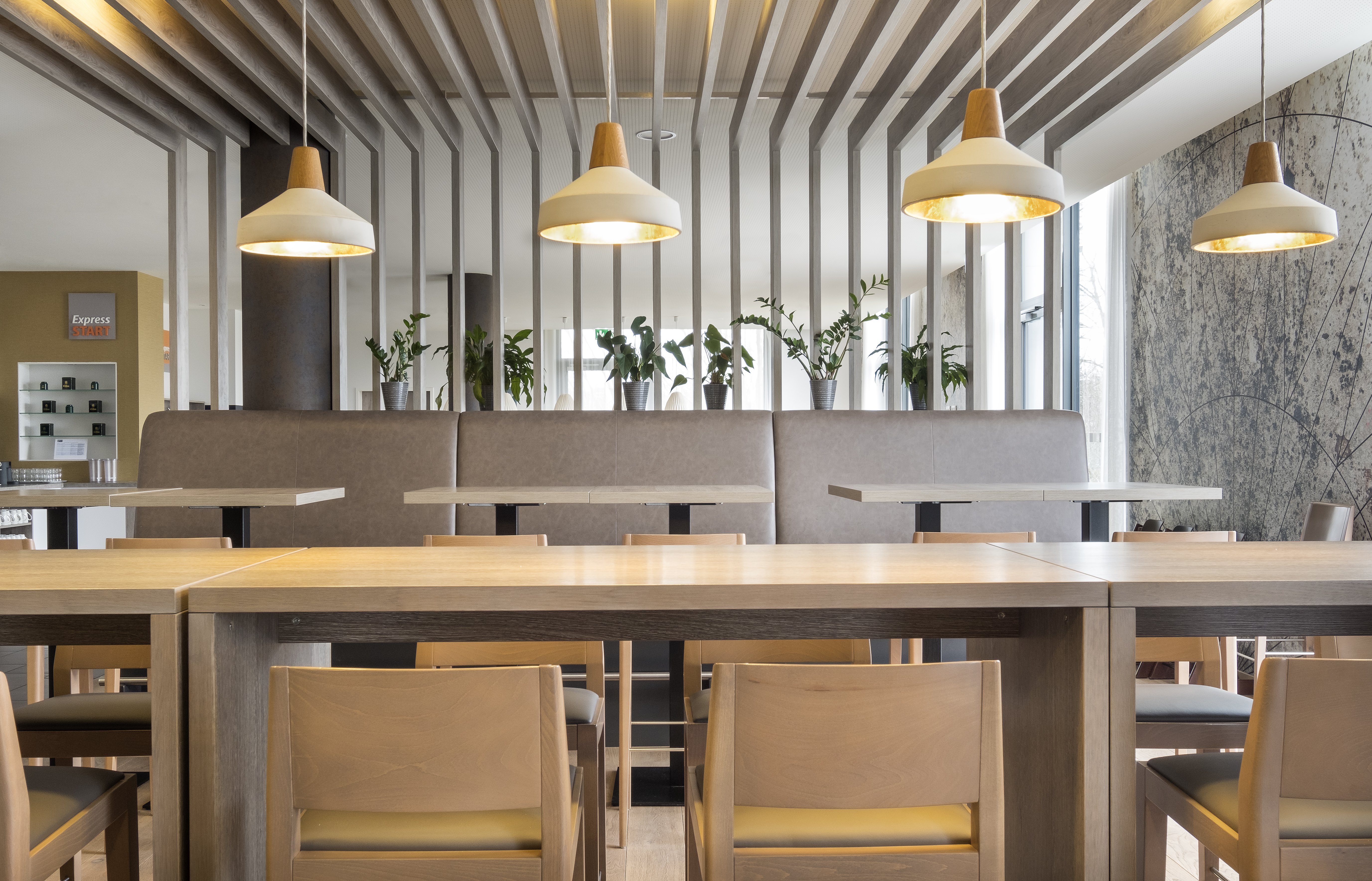holiday inn express friedrichshafen by ihg