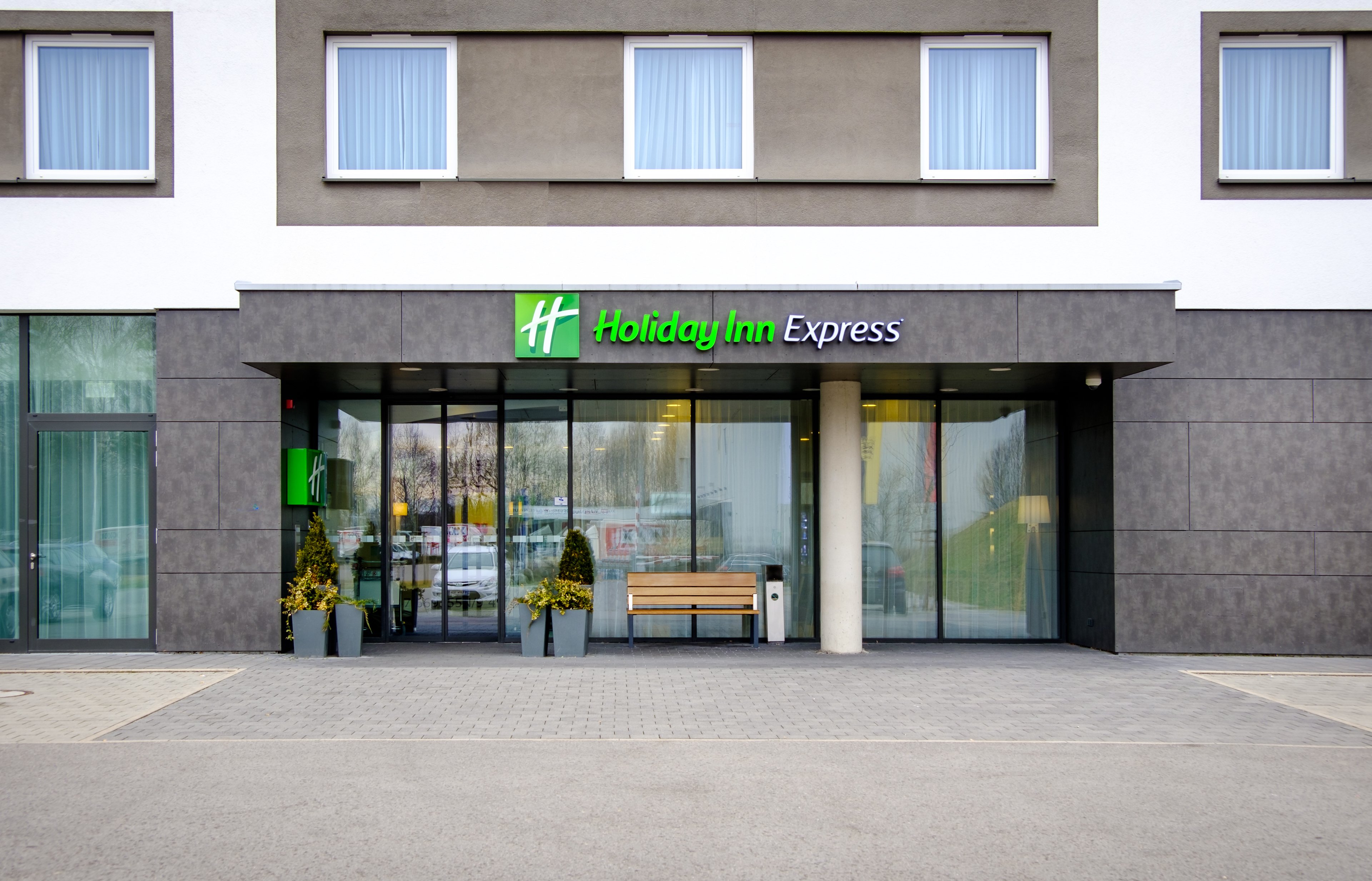 holiday inn express friedrichshafen by ihg