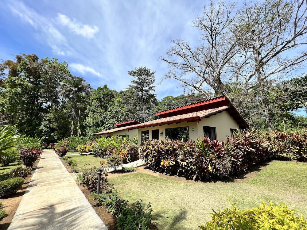 la foresta nature resort