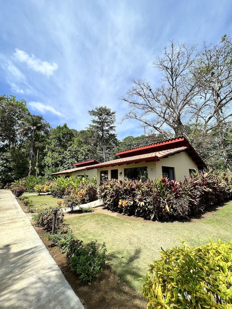 la foresta nature resort