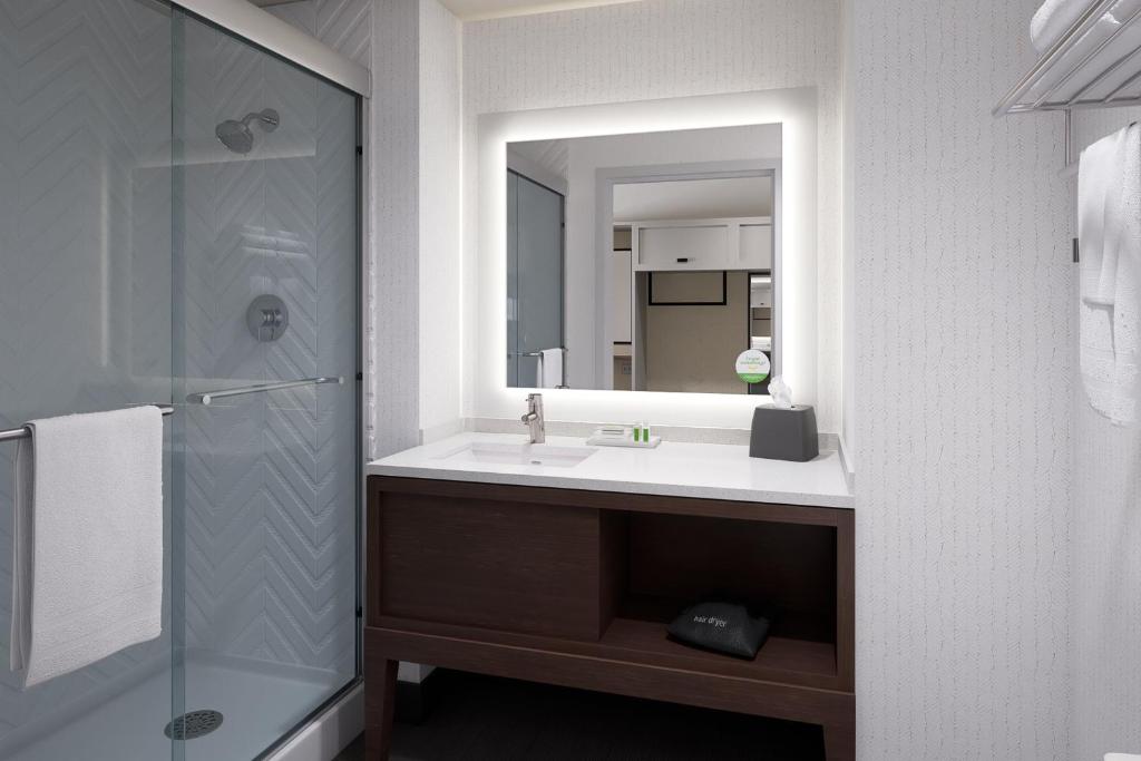holiday inn indianapolis airport area n by ihg