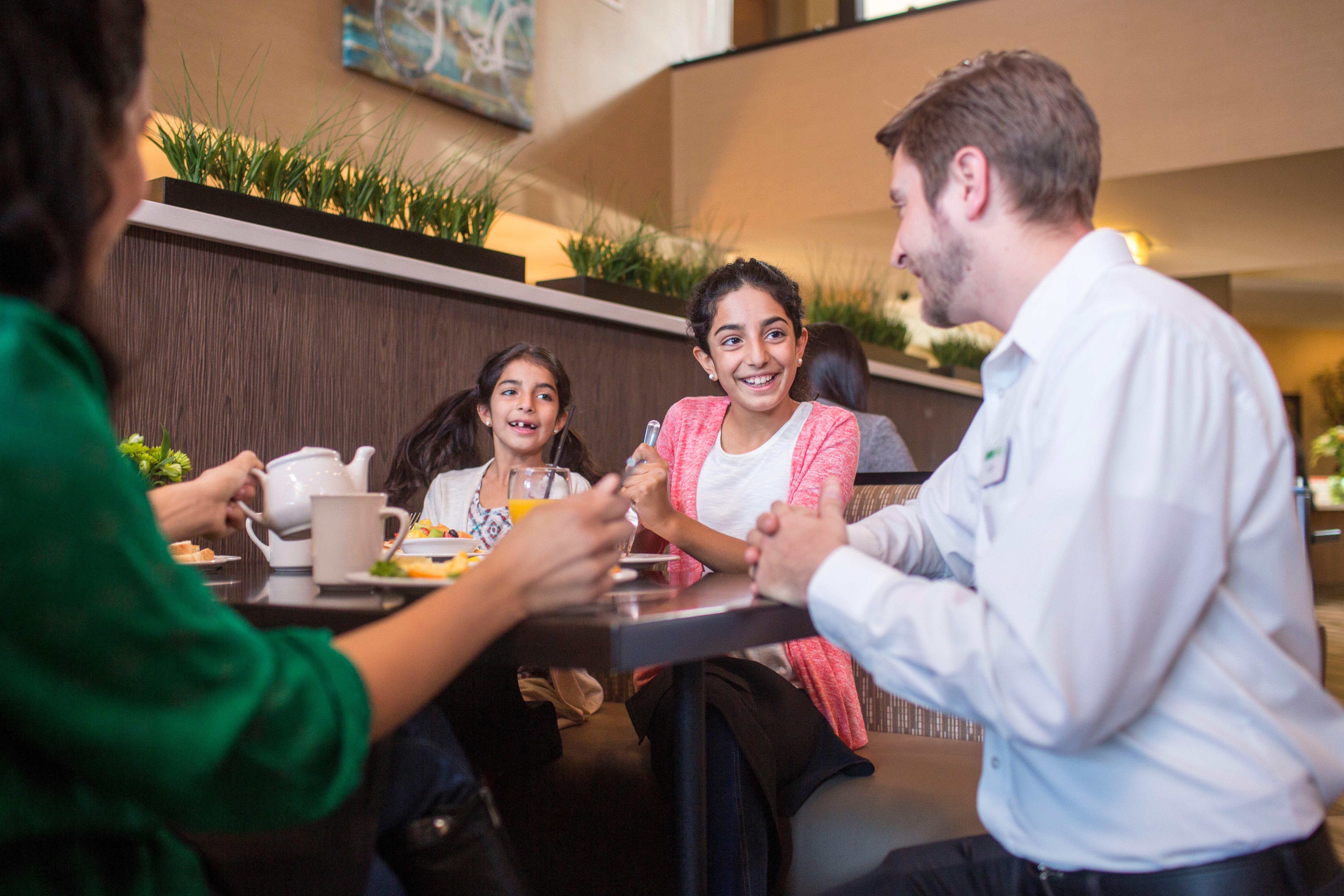 holiday inn indianapolis airport area n by ihg