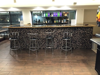 holiday inn indianapolis airport area n by ihg