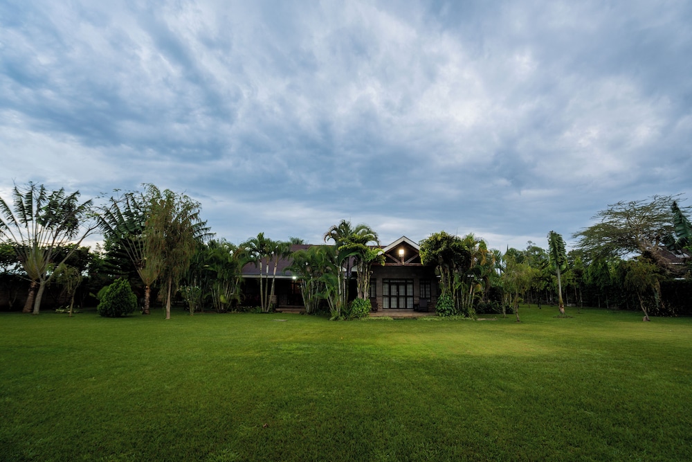 ciala resort best hotel in kisumu kenya