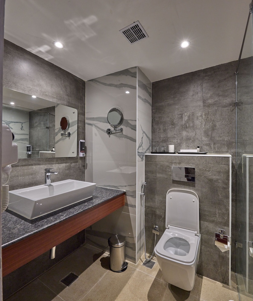 golden tulip tirupati