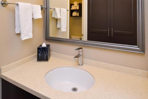 staybridge suites indianapolis fishers by ihg