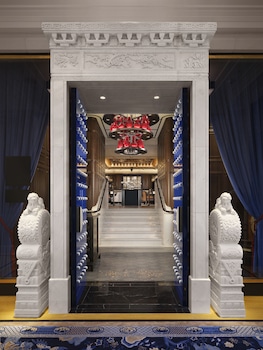 the peninsula london