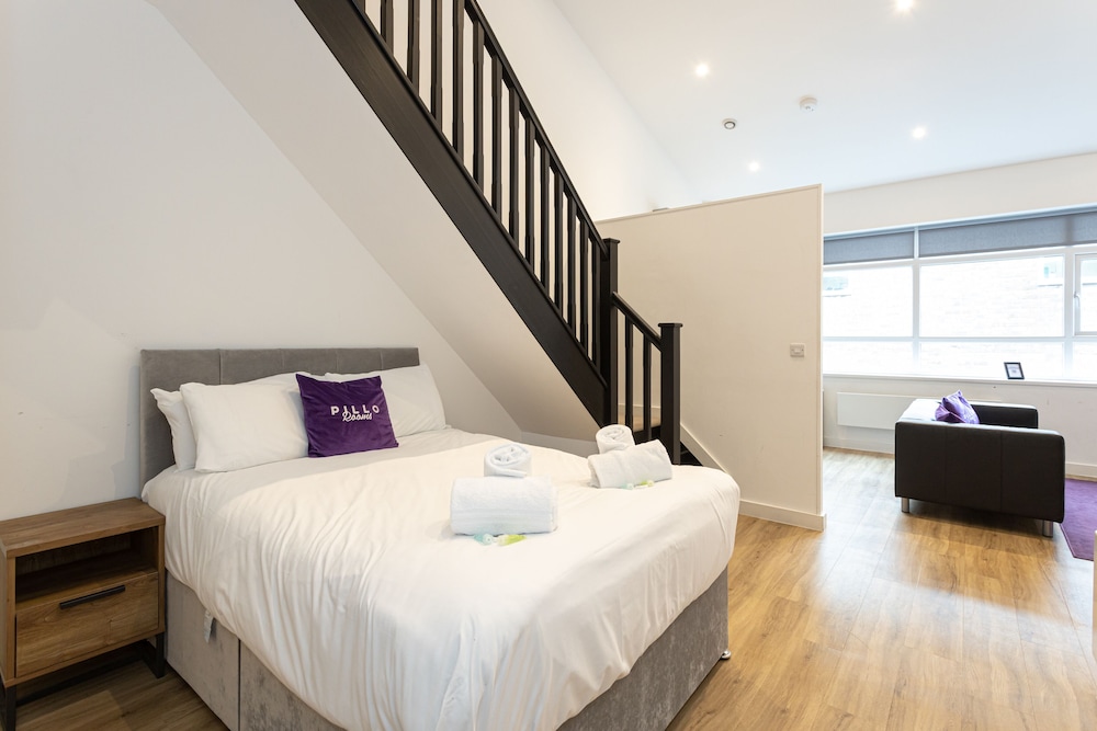 pillo rooms apartments manchester arena