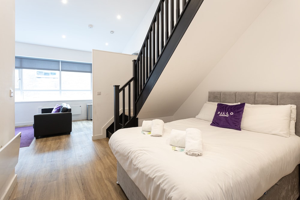 pillo rooms apartments manchester arena