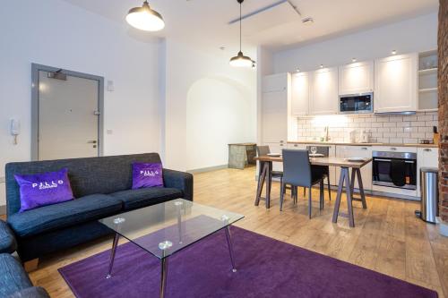 pillo rooms serviced apartments salford