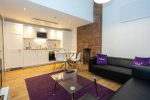 pillo rooms serviced apartments salford